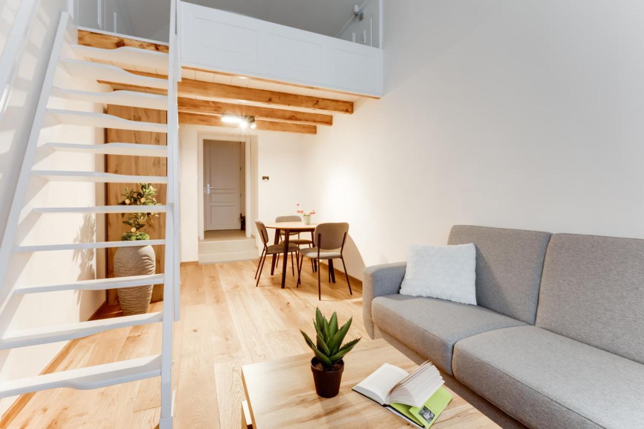 Dream Duplex On Riverside Прага Екстериор снимка