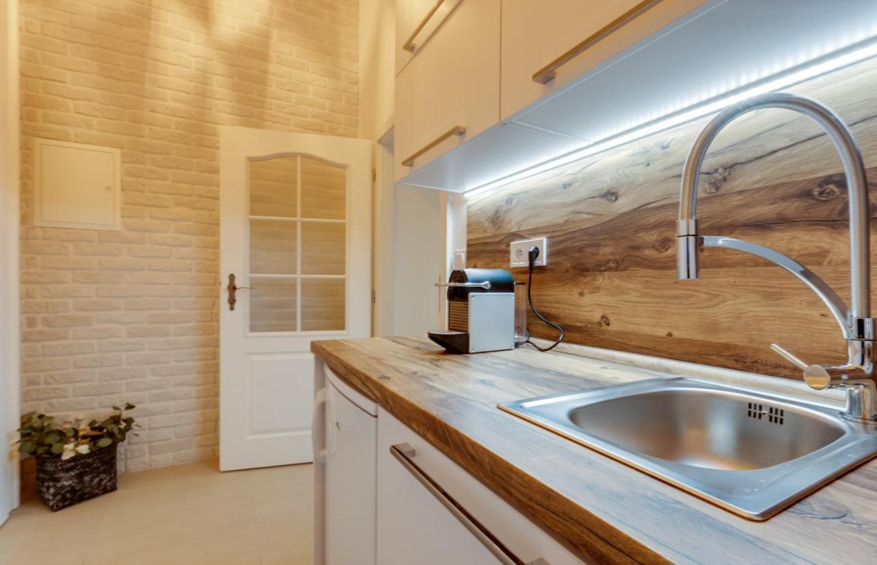 Dream Duplex On Riverside Прага Екстериор снимка