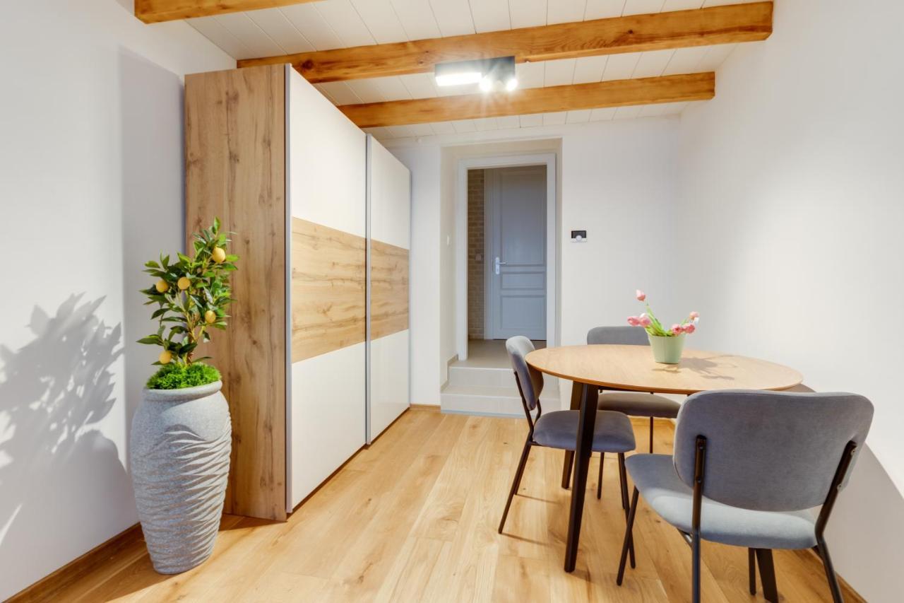 Dream Duplex On Riverside Прага Екстериор снимка